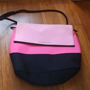 Vs tote cooler used plus mist